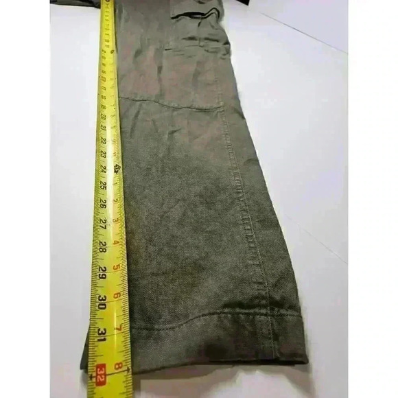 J Crew Slim Fit Stretch Cargo Olive Green 34x32 Button Pockets - Picture 10 of 11